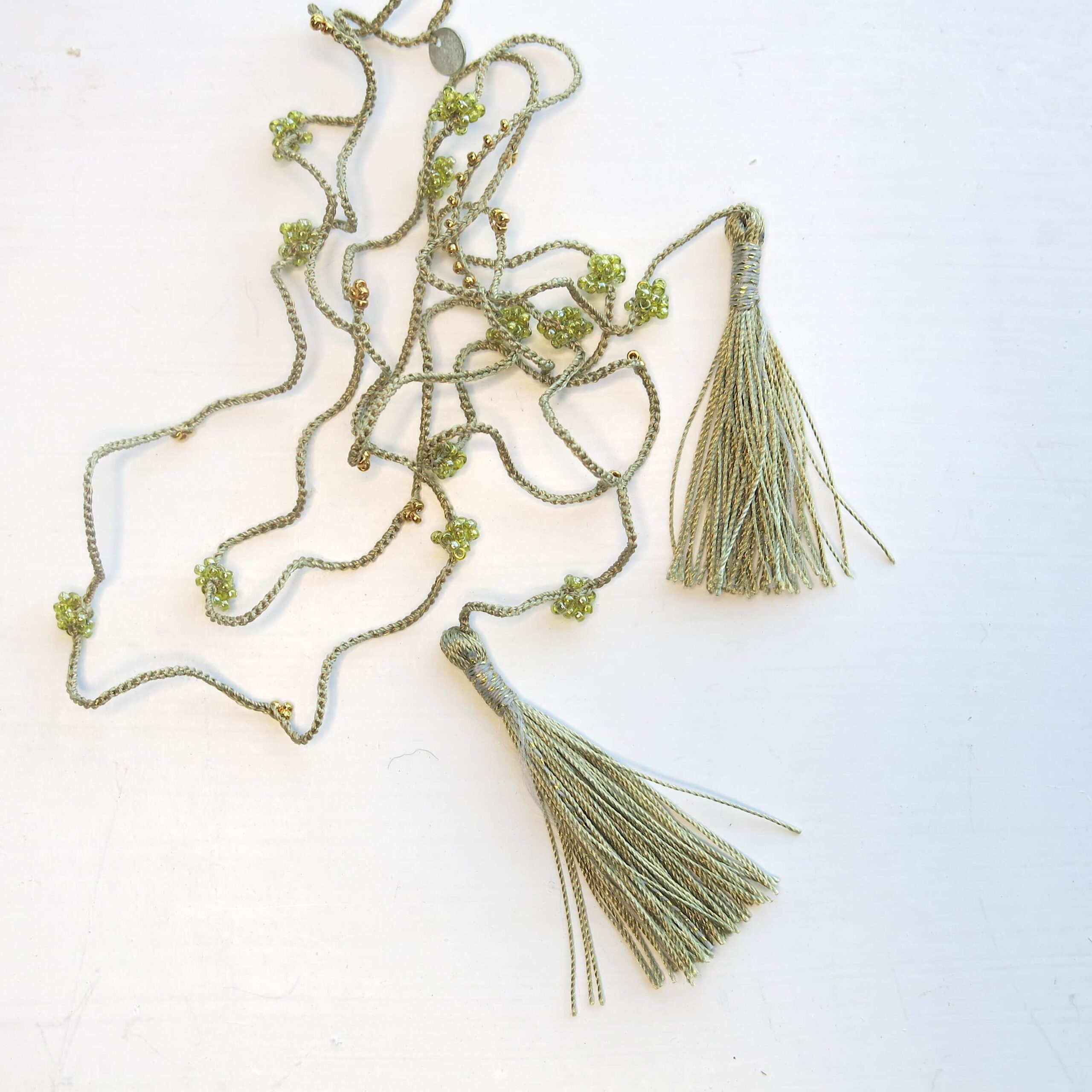 Kette BEA-P - Farngrün-3 Gehäkelte Kette mit Pompon - green line – Bild 1