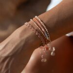 Feines Armband im Glas-metallic Perlen Mix – Bild 6